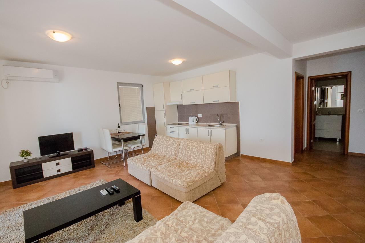 דוברה וודה Apartments Palma מראה חיצוני תמונה